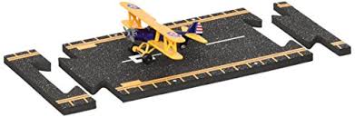 Hot Wings Stearman PT-17 Diecast with Runway