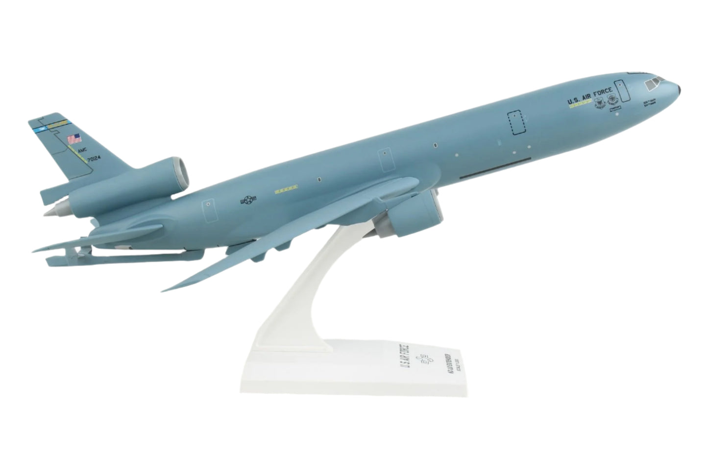 Skymarks KC-10 USAF Plastic Model (McGuire AFB) 1/200