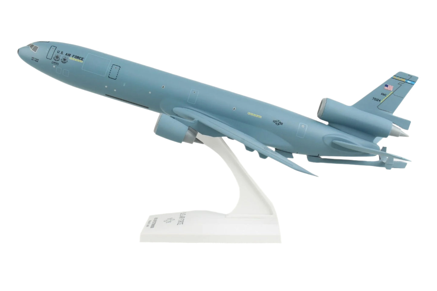 Skymarks KC-10 USAF Plastic Model (McGuire AFB) 1/200