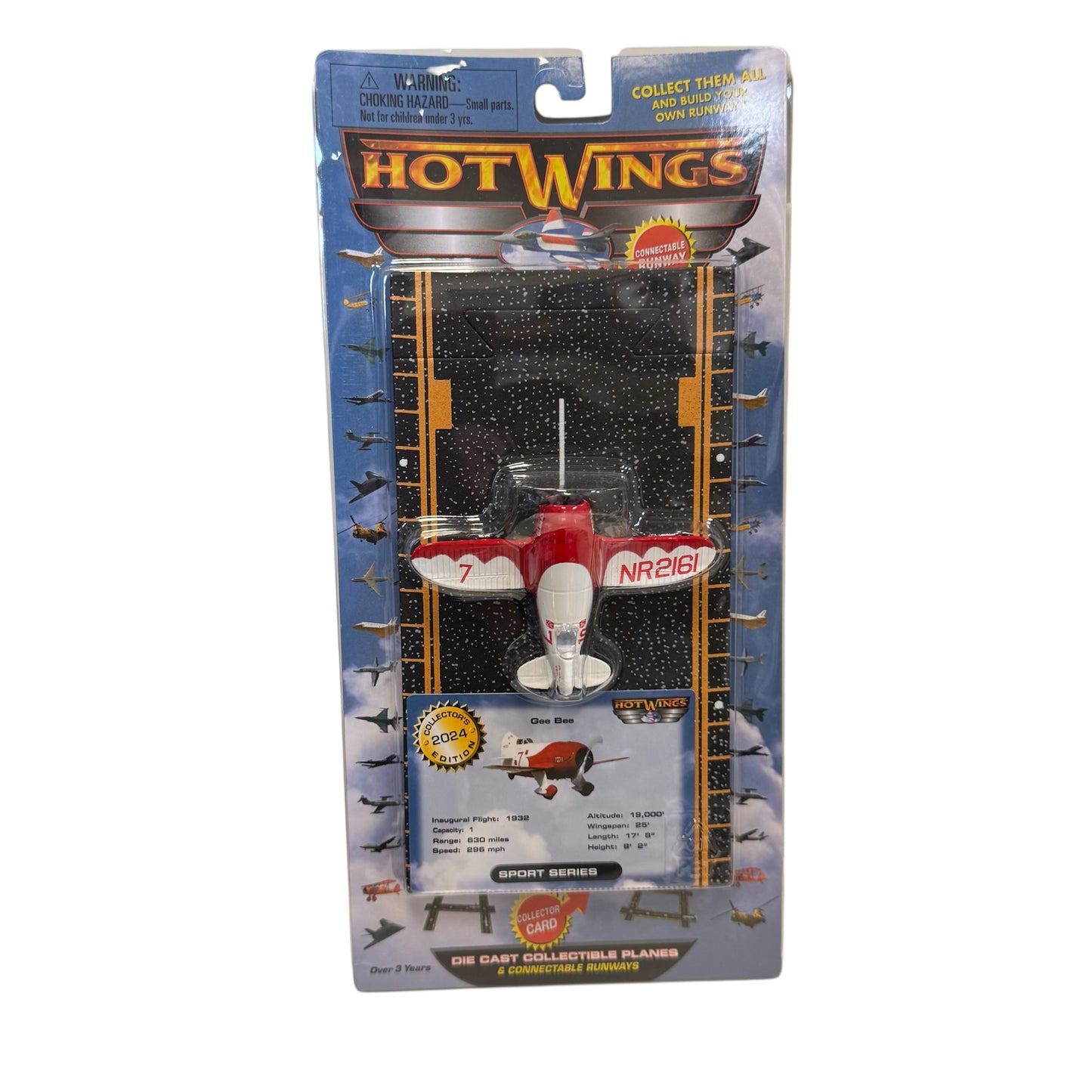 Hot Wings Gee Bee Racer Diecast with Runway