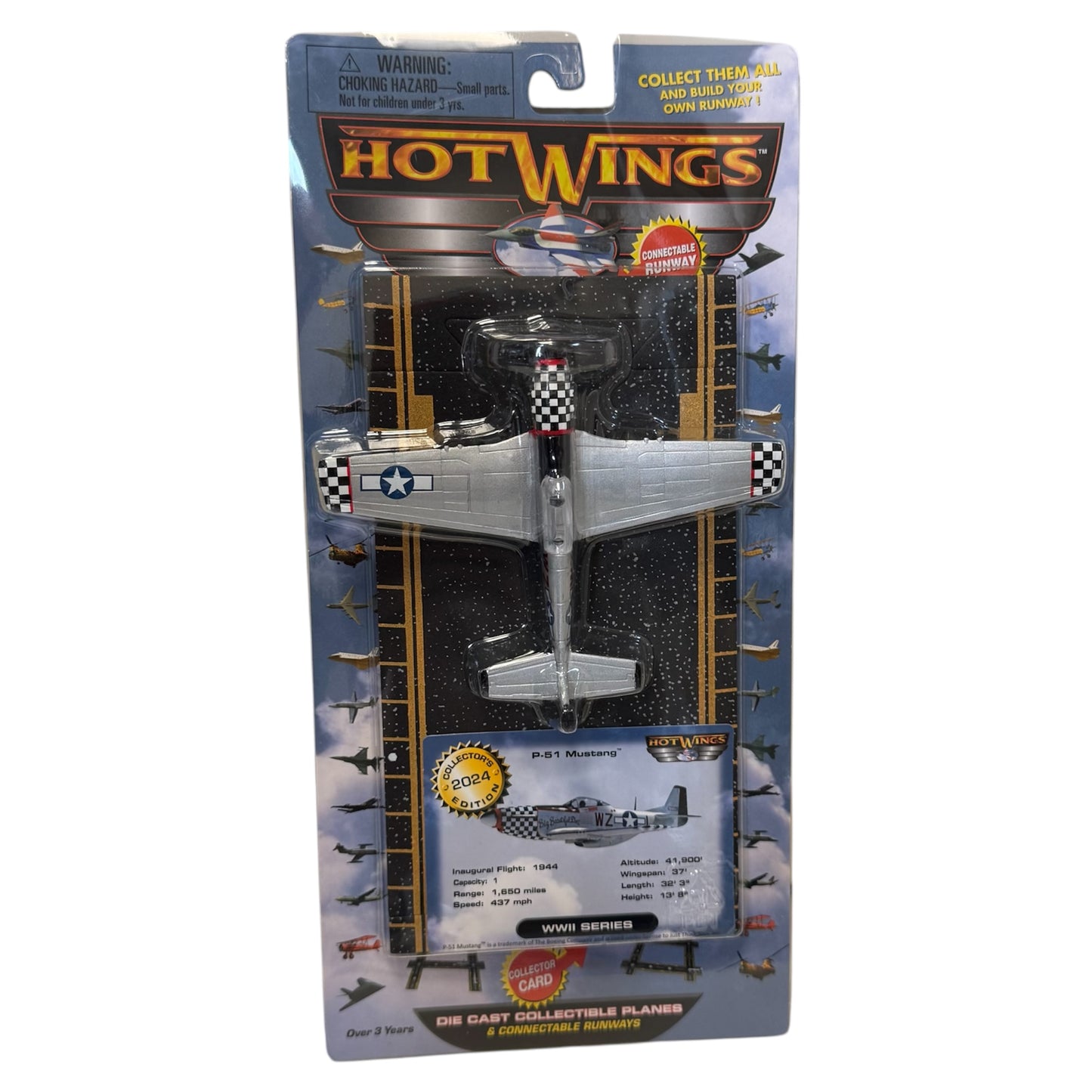 Hot Wings P-51 Mustang Diecast with Runway