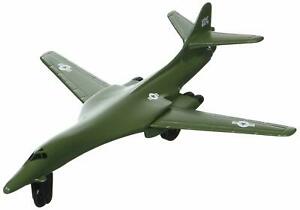 Hot Wings B-1 Lancer Bomber Die Cast Plane with Runway
